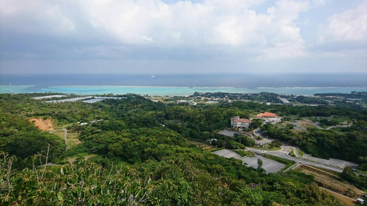 Okinawa Freedom Villa Nakijin Exterior photo